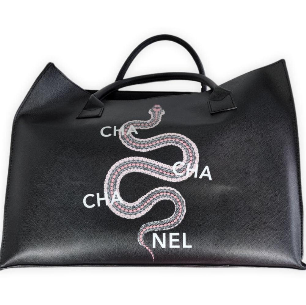 LA TRADING COMPANY - Cha Cha Cha Nel Modern Vegan Tote - EUC